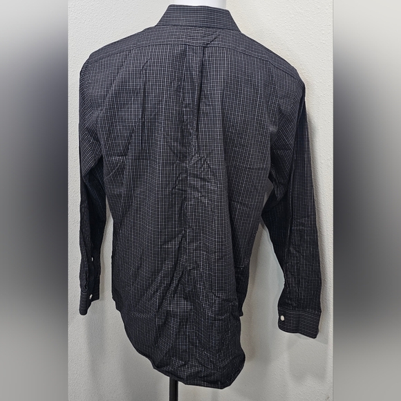 Eddie Bauer Navy Wrinkle Resistant Classic Fit Long Sleeve Size Large Cotton - Picture 3 of 13